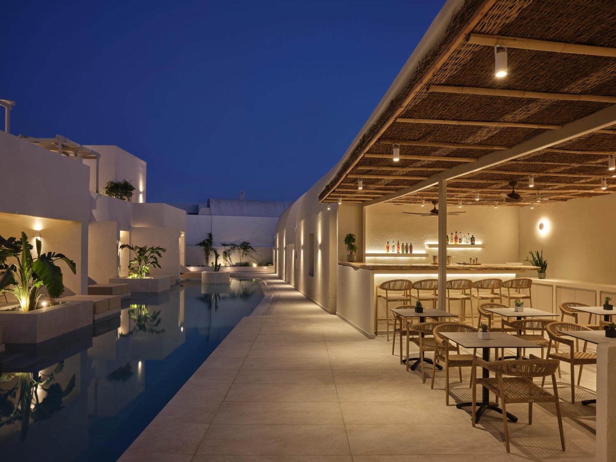 Heyday Luxury Suites Perissa  Dış mekan fotoğraf
