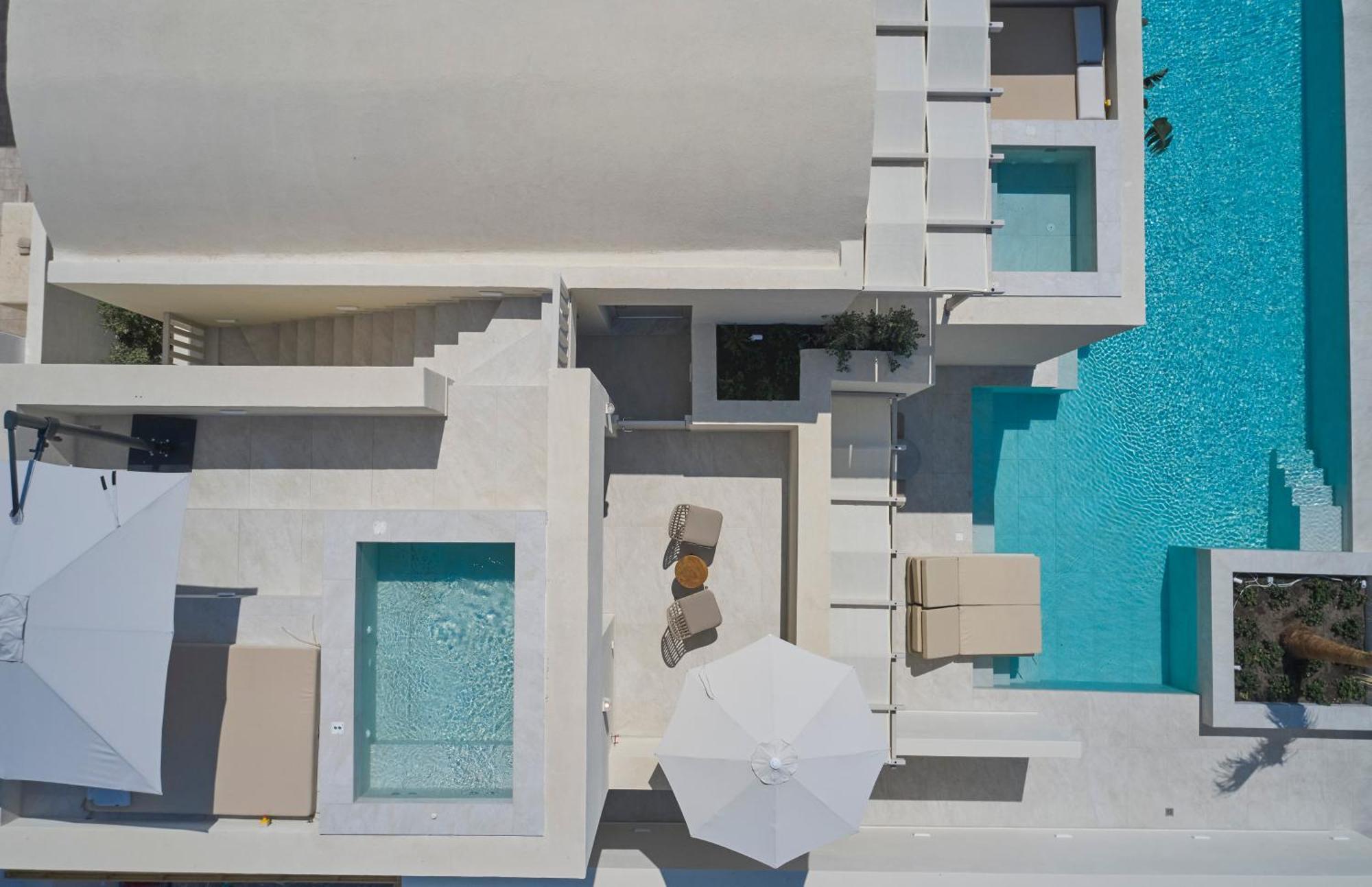 Heyday Luxury Suites Perissa  Dış mekan fotoğraf