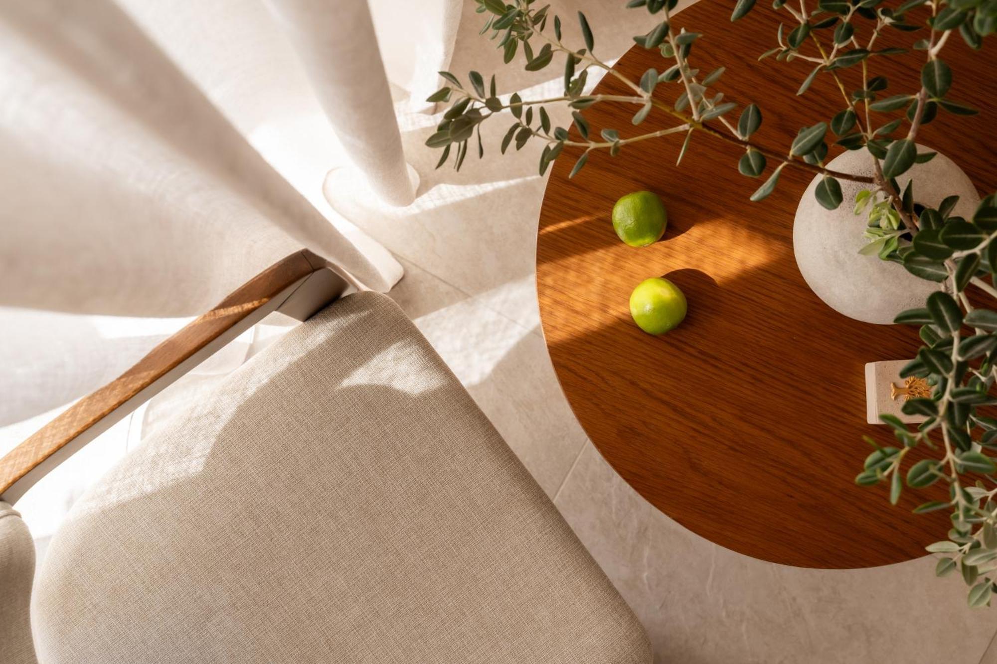 Heyday Luxury Suites Perissa  Dış mekan fotoğraf