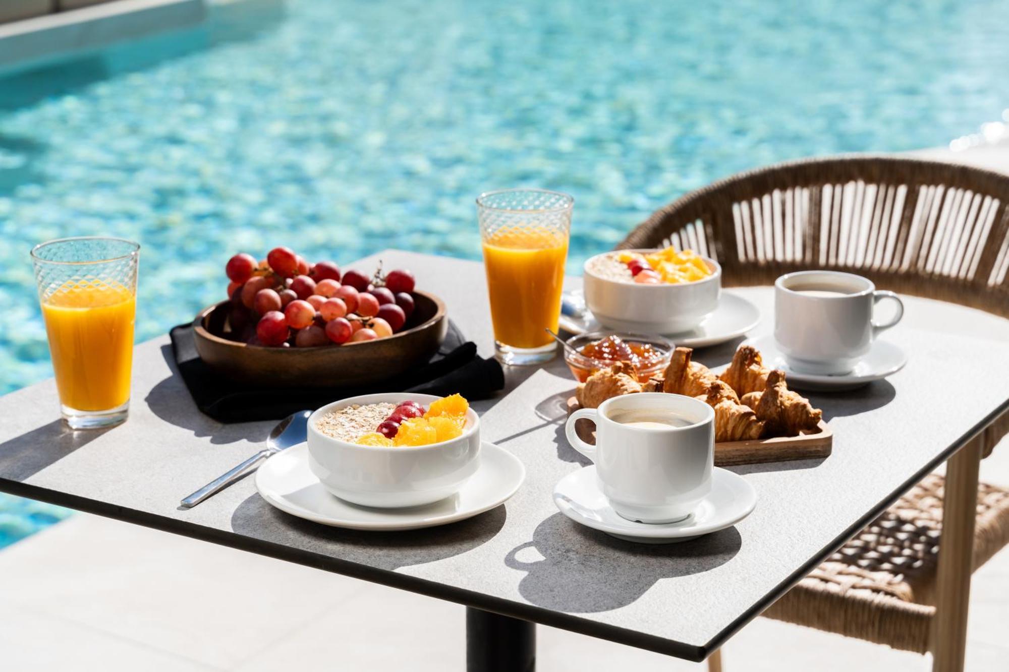 Heyday Luxury Suites Perissa  Dış mekan fotoğraf